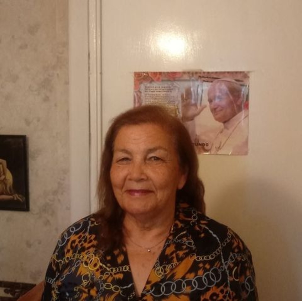 Meet your Posher, Veronica